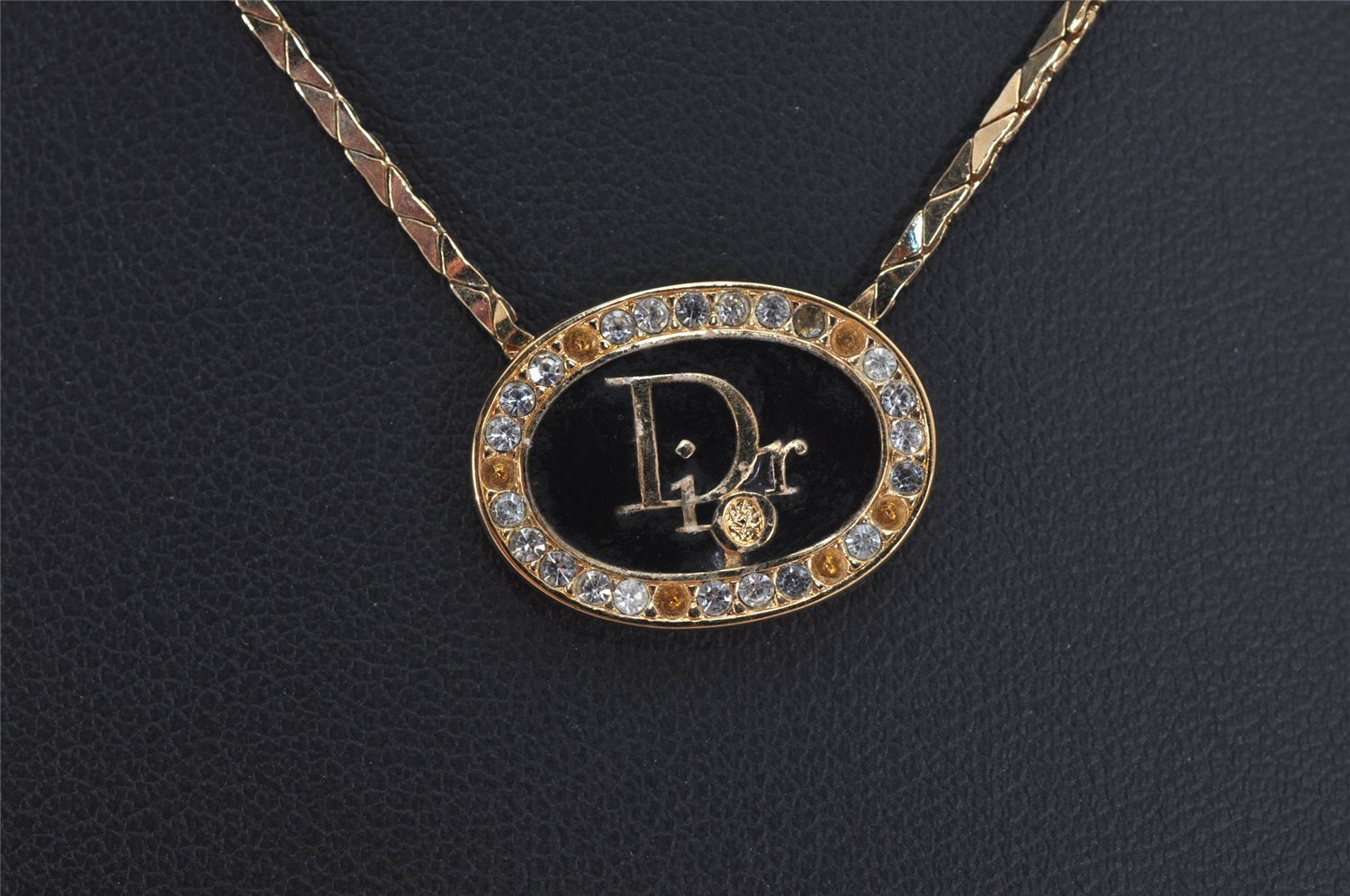 Authentic Christian Dior Gold Tone Chain Rhinestone Pendant Necklace CD 0359K