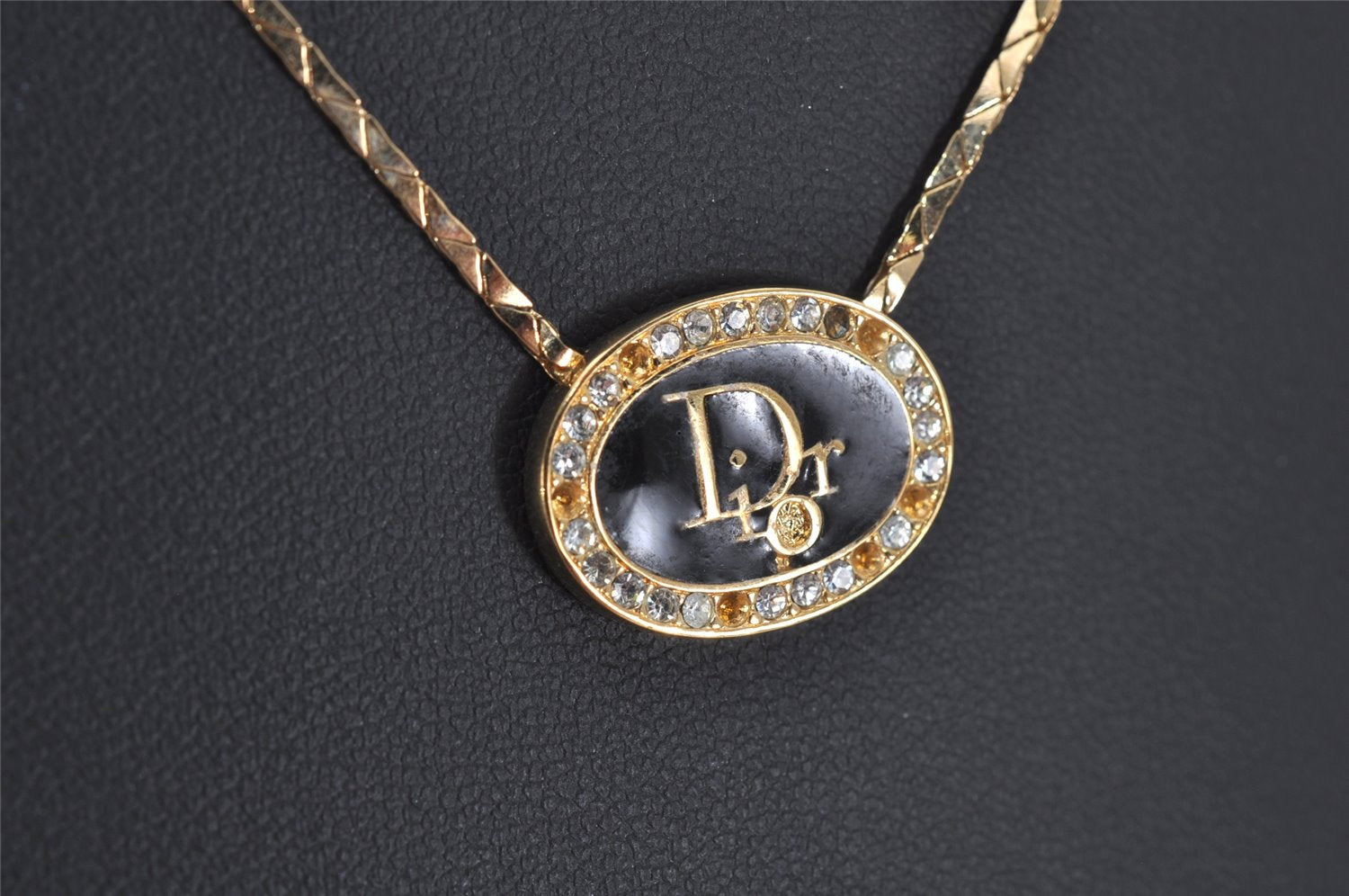 Authentic Christian Dior Gold Tone Chain Rhinestone Pendant Necklace CD 0359K