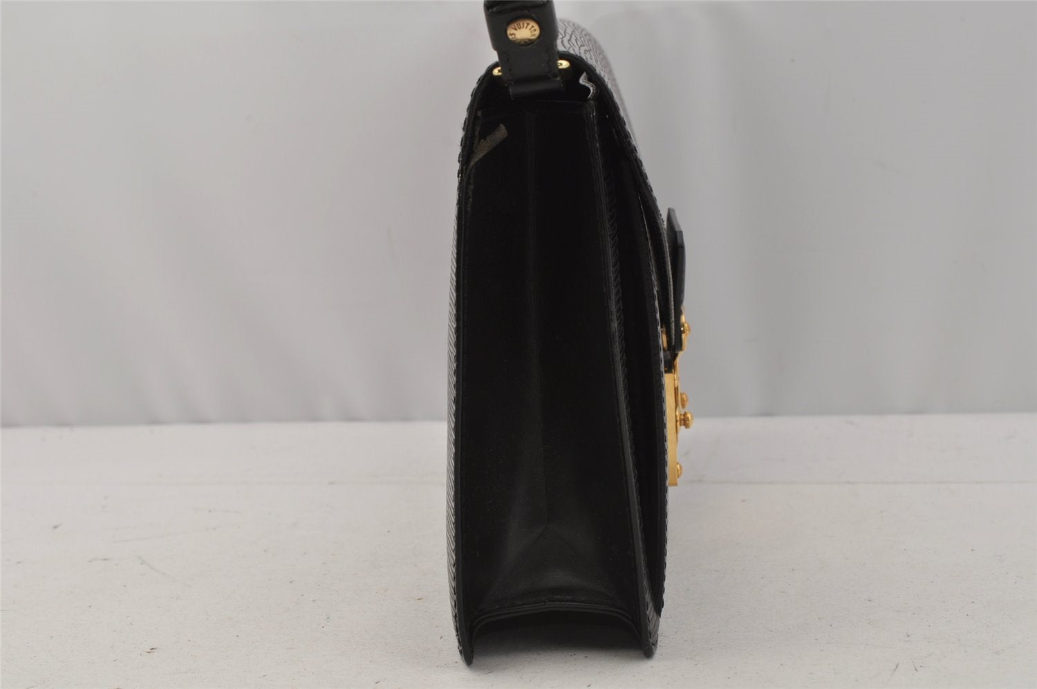 Authentic Louis Vuitton Epi Sellier Dragonne Clutch Bag Black M52612 LV 0362J