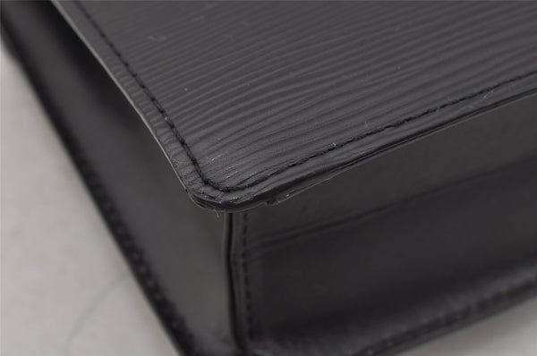 Authentic Louis Vuitton Epi Sellier Dragonne Clutch Bag Black M52612 LV 0362J