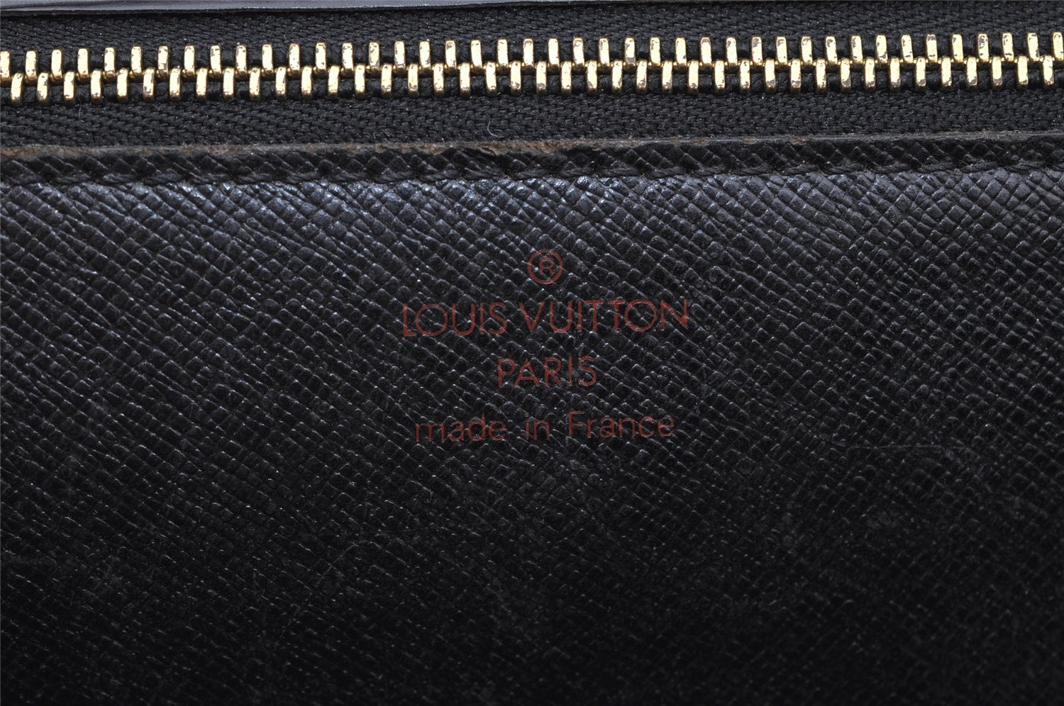 Authentic Louis Vuitton Epi Sellier Dragonne Clutch Bag Black M52612 LV 0362J
