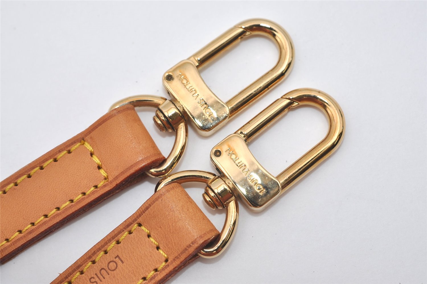 Authentic Louis Vuitton Leather Shoulder Strap Beige 39