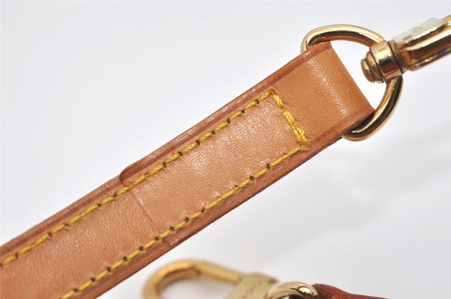 Authentic Louis Vuitton Leather Shoulder Strap Beige 39