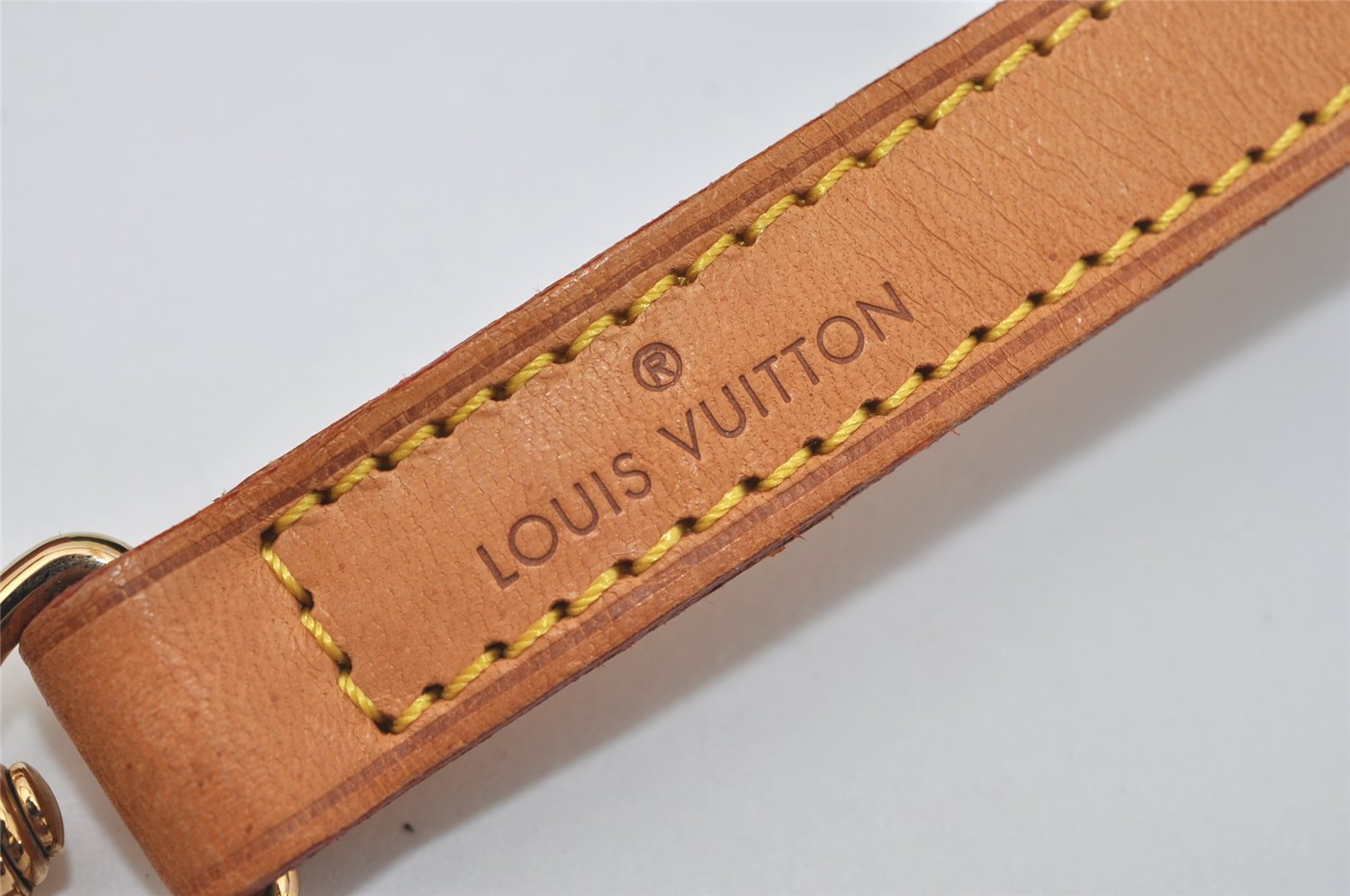 Authentic Louis Vuitton Leather Shoulder Strap Beige 39