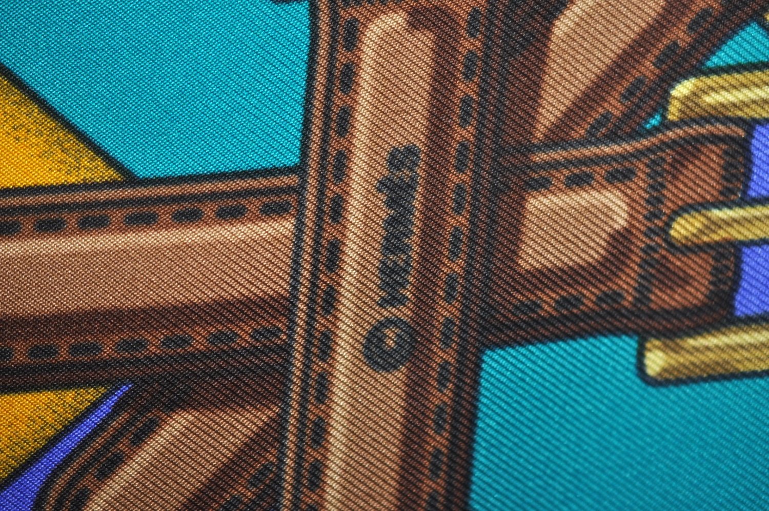 Authentic HERMES Carre 90 Scarf 