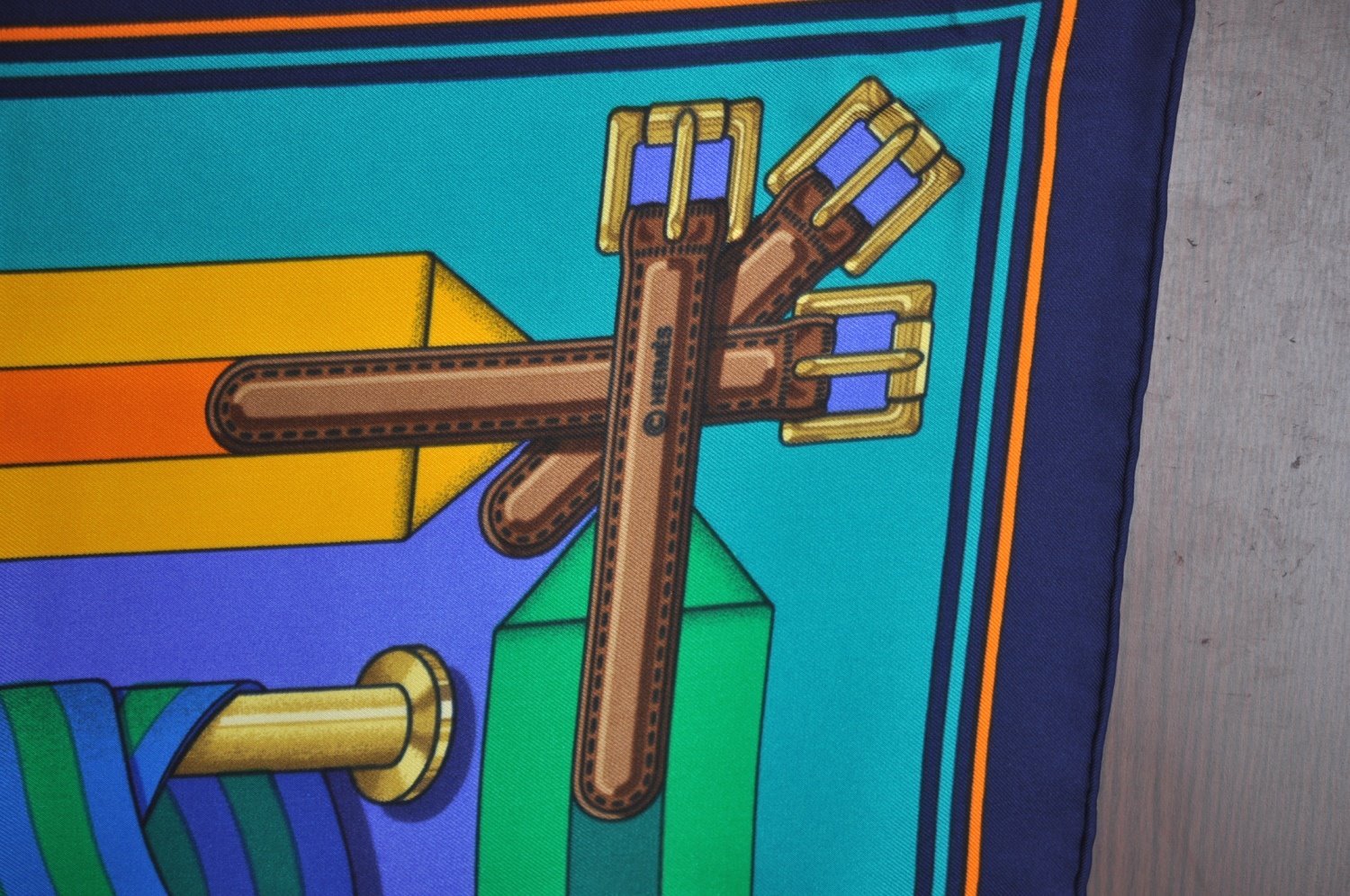 Authentic HERMES Carre 90 Scarf 