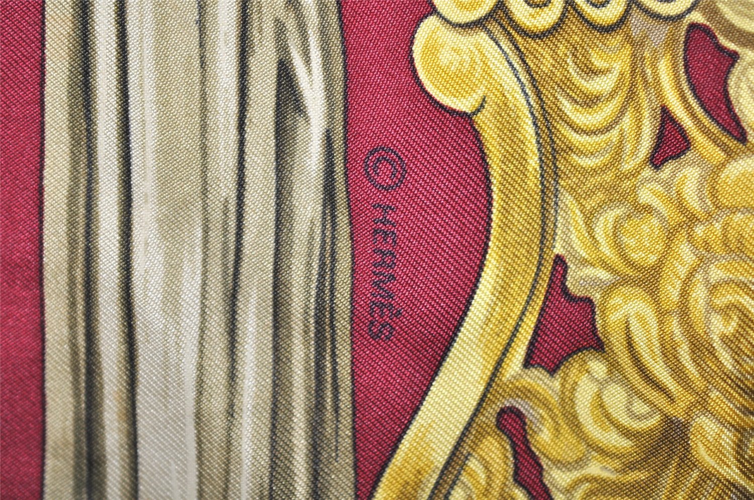 Authentic HERMES Carre 90 Scarf 