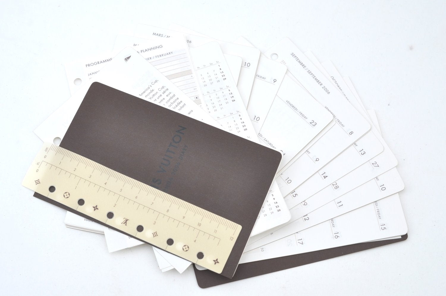 Authentic Louis Vuitton Monogram Agenda PM Notebook Cover R20005 LV 0375J