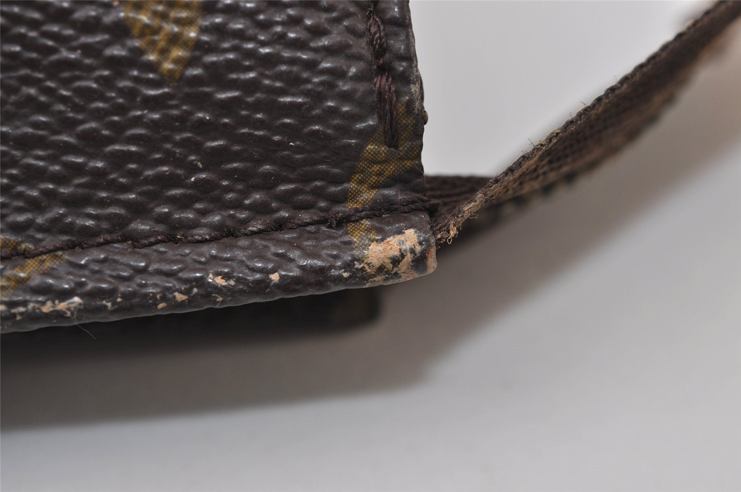 Auth Louis Vuitton Monogram Poche Toilette 15 M47546 Cosmetics Pouch Junk 0376J