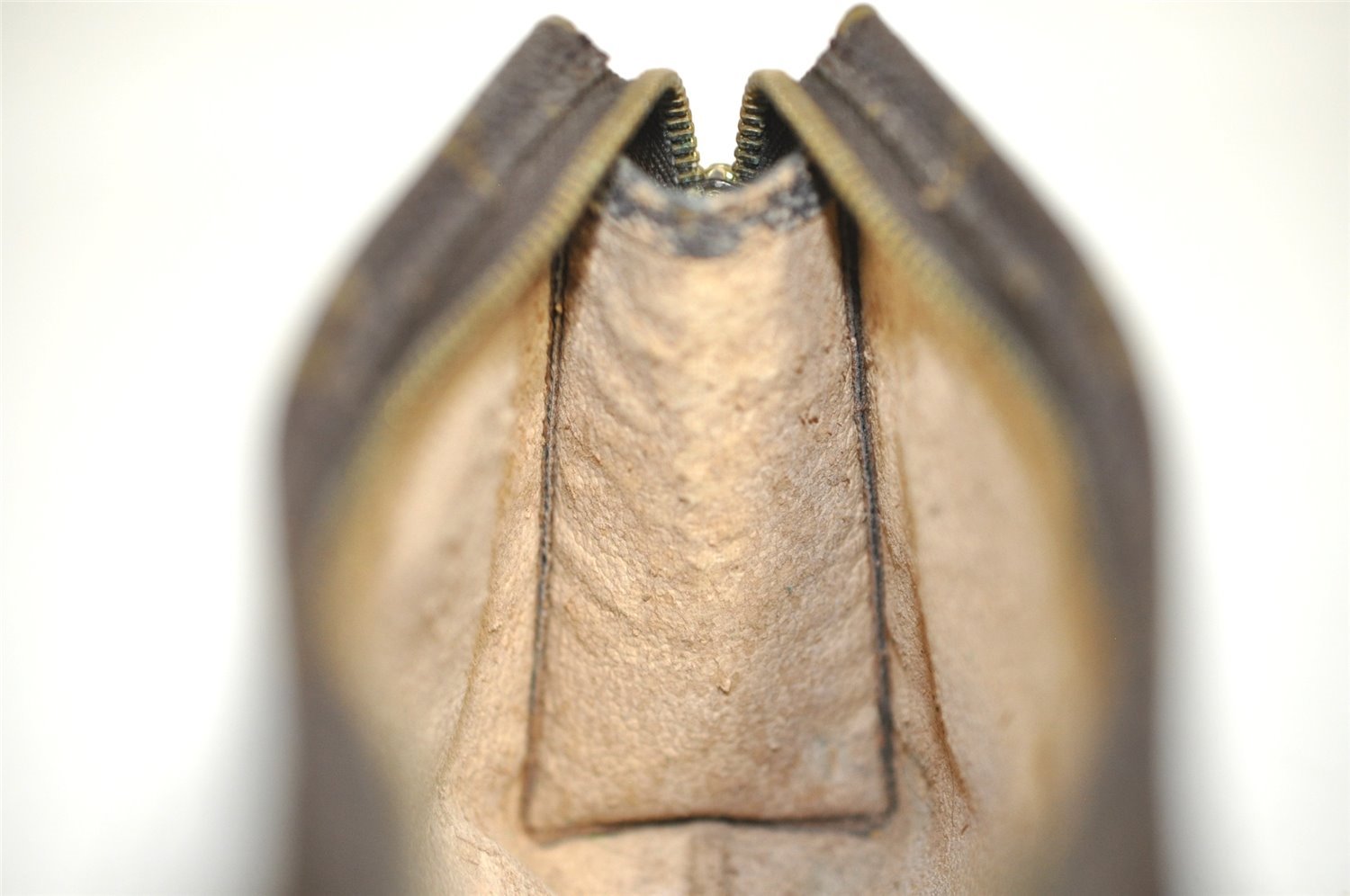 Auth Louis Vuitton Monogram Poche Toilette 15 M47546 Cosmetics Pouch Junk 0376J