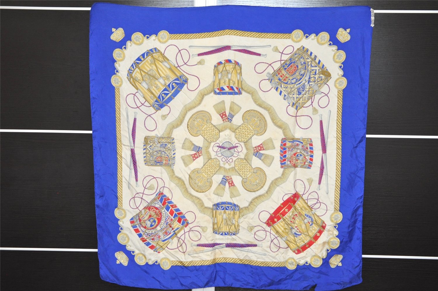 Authentic HERMES Carre 90 Scarf 