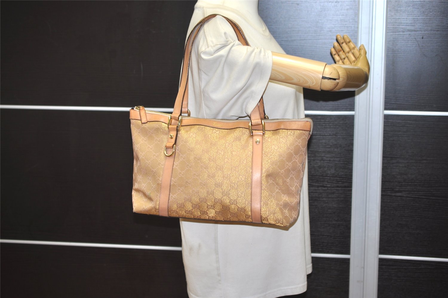Authentic GUCCI Abbey Shoulder Tote Bag GG Canvas Leather 141470 Beige 0378K
