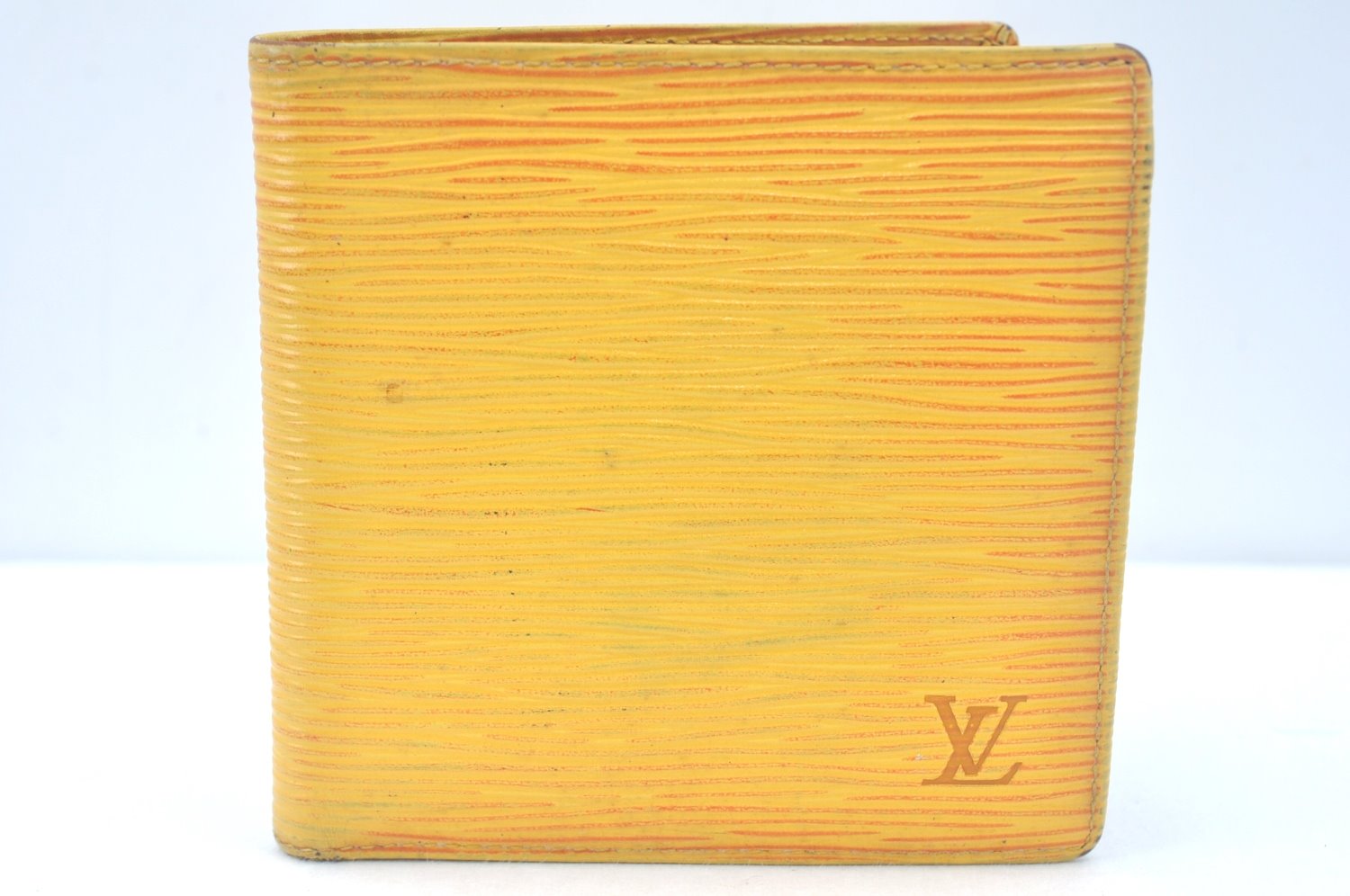 Auth Louis Vuitton Epi Porte Billet Carte Credit Monnaie Wallet Yellow LV 0380J