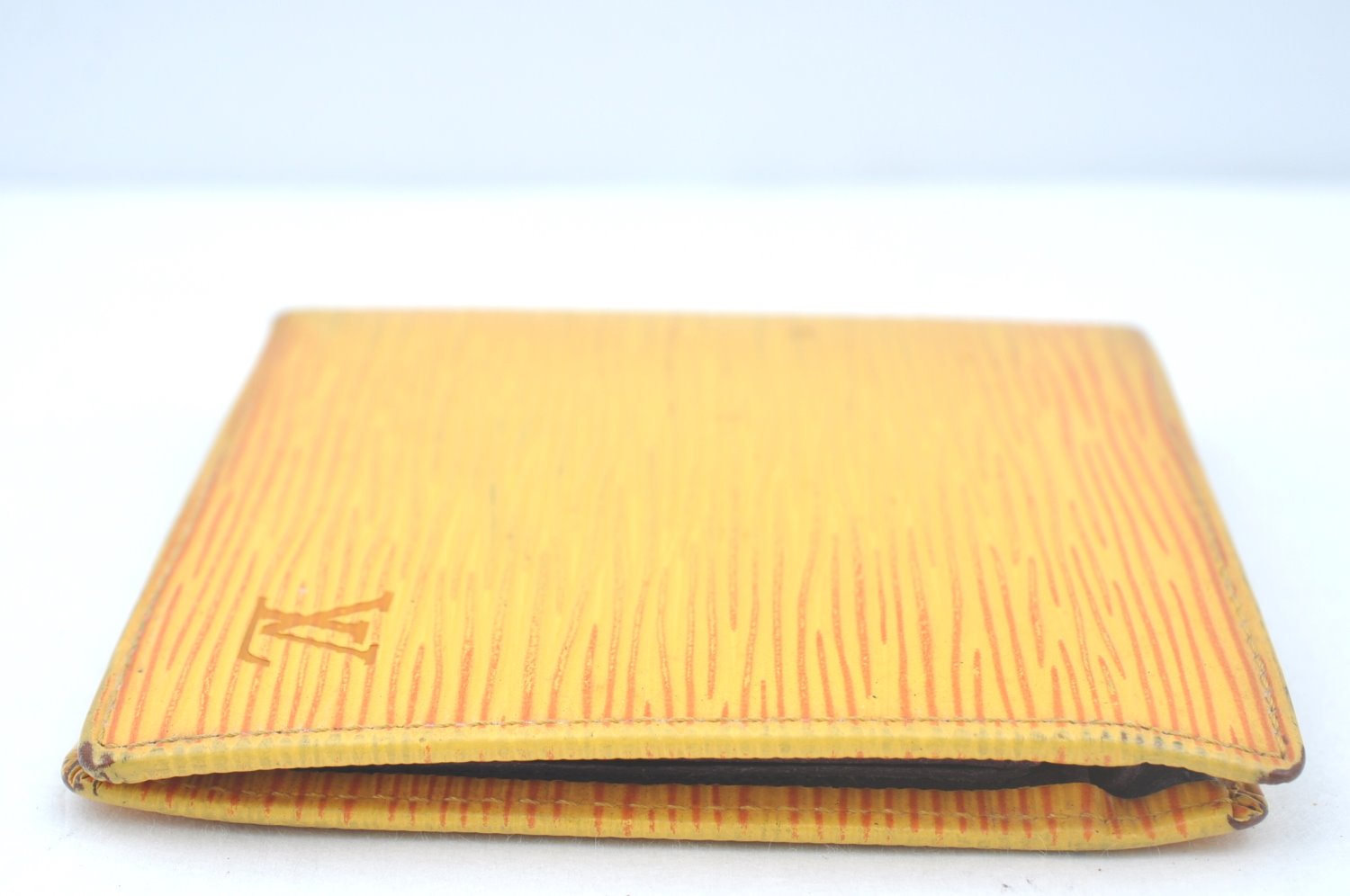 Auth Louis Vuitton Epi Porte Billet Carte Credit Monnaie Wallet Yellow LV 0380J