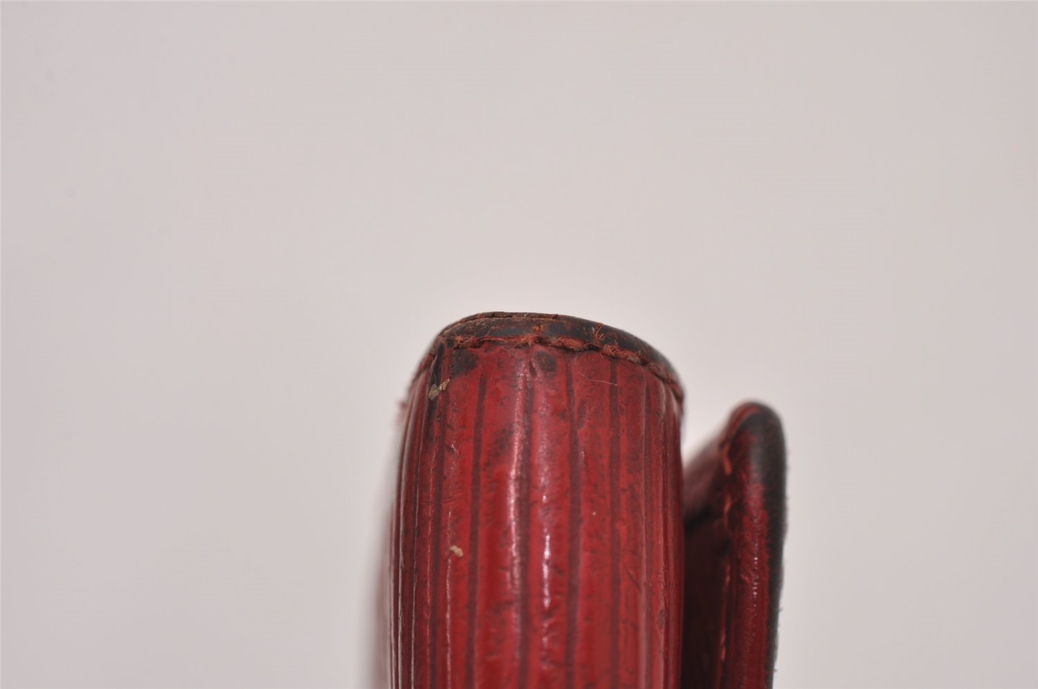 Authentic Louis Vuitton Epi Multicles 4 Key Case Red M63827 LV 0381J