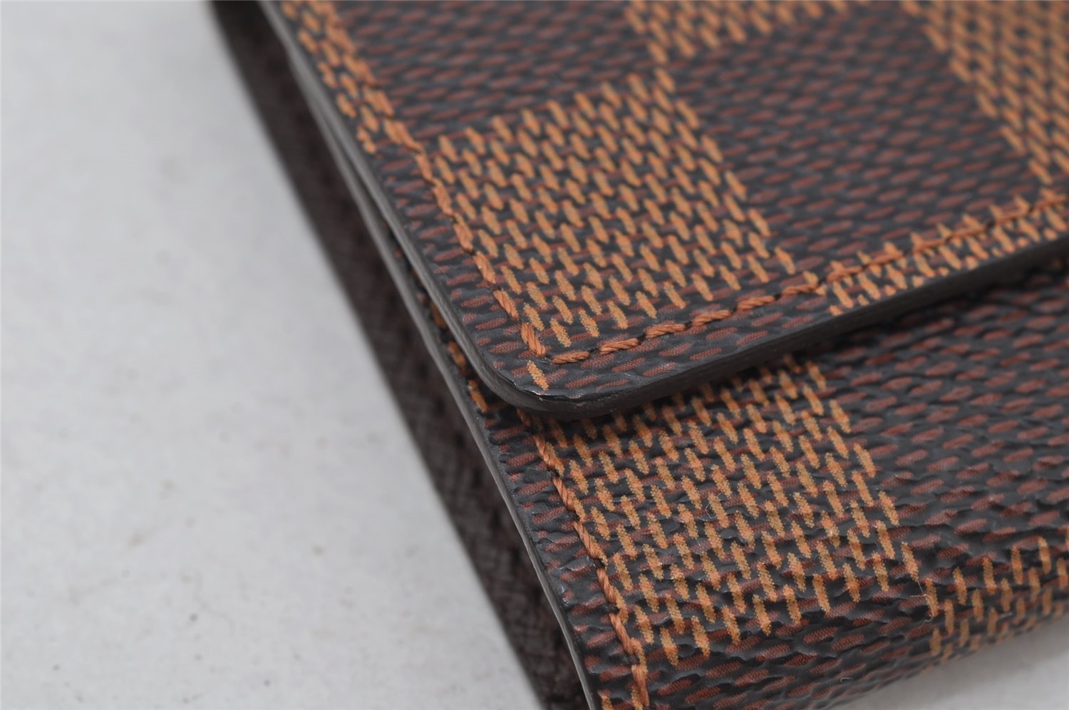 Authentic Louis Vuitton Damier Multicles 6 Key Case Holder N62630 LV 0382J