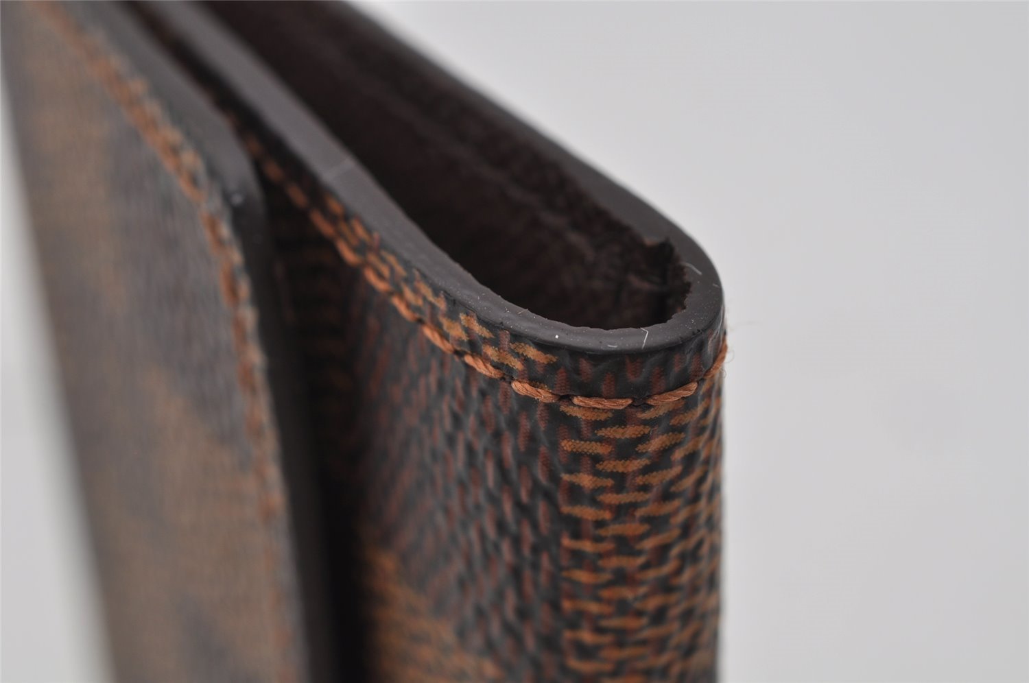 Authentic Louis Vuitton Damier Multicles 6 Key Case Holder N62630 LV 0382J