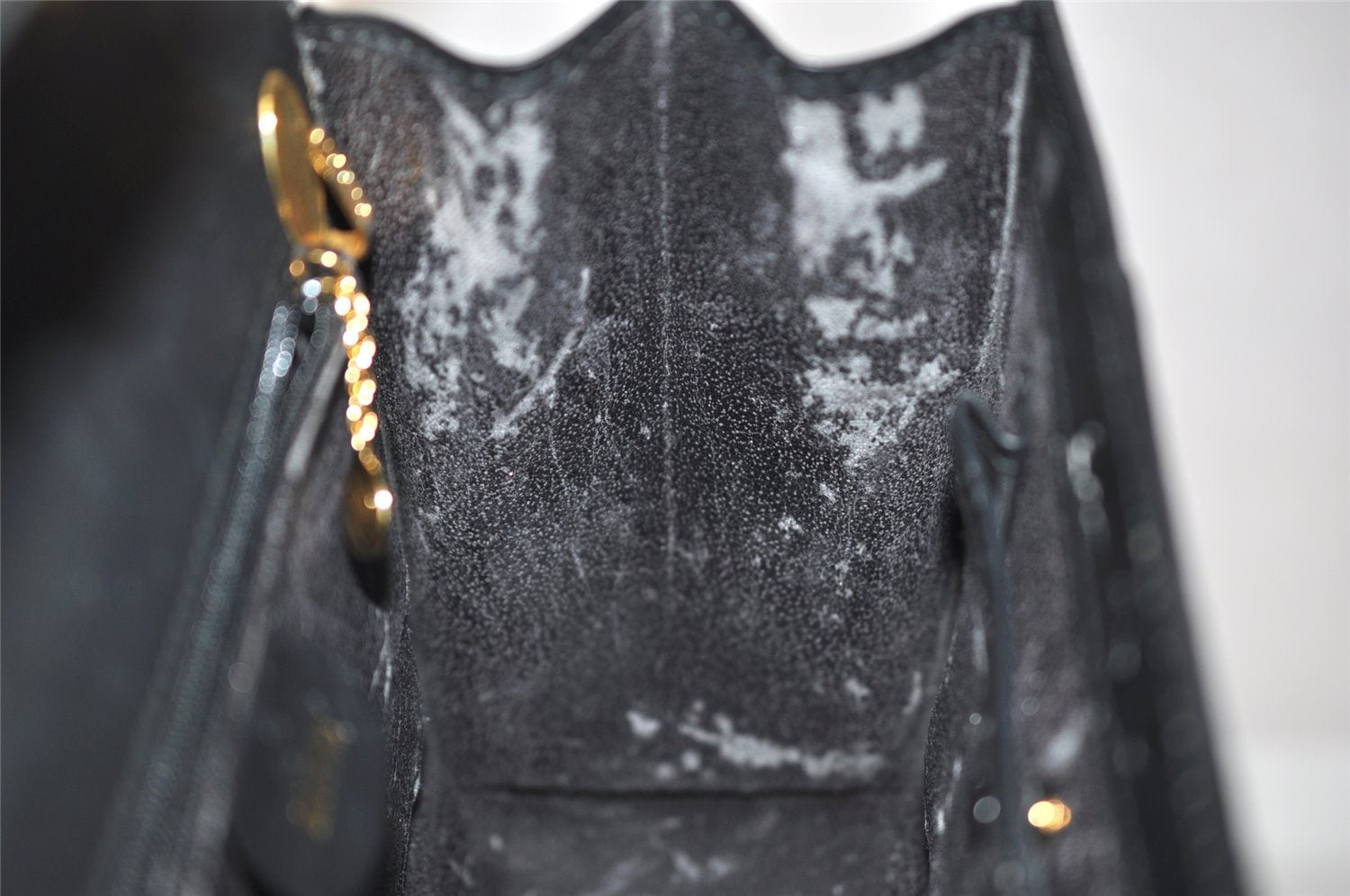 Authentic GUCCI 2Way Shoulder Hand Bag Purse Suede Leather Black Junk 0390J