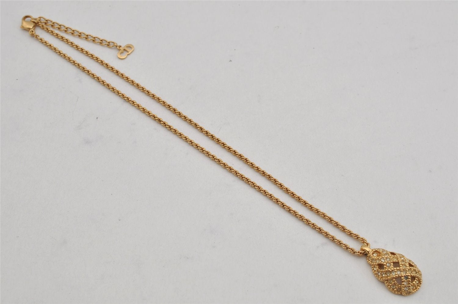 Authentic Christian Dior Gold Tone Chain Rhinestone Pendant Necklace CD 0390K