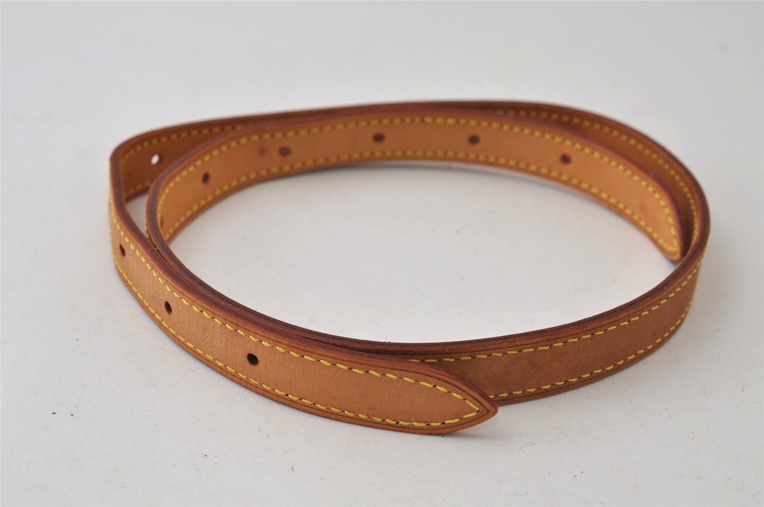 Authentic Louis Vuitton Leather Shoulder Strap For Bucket GM 31.9