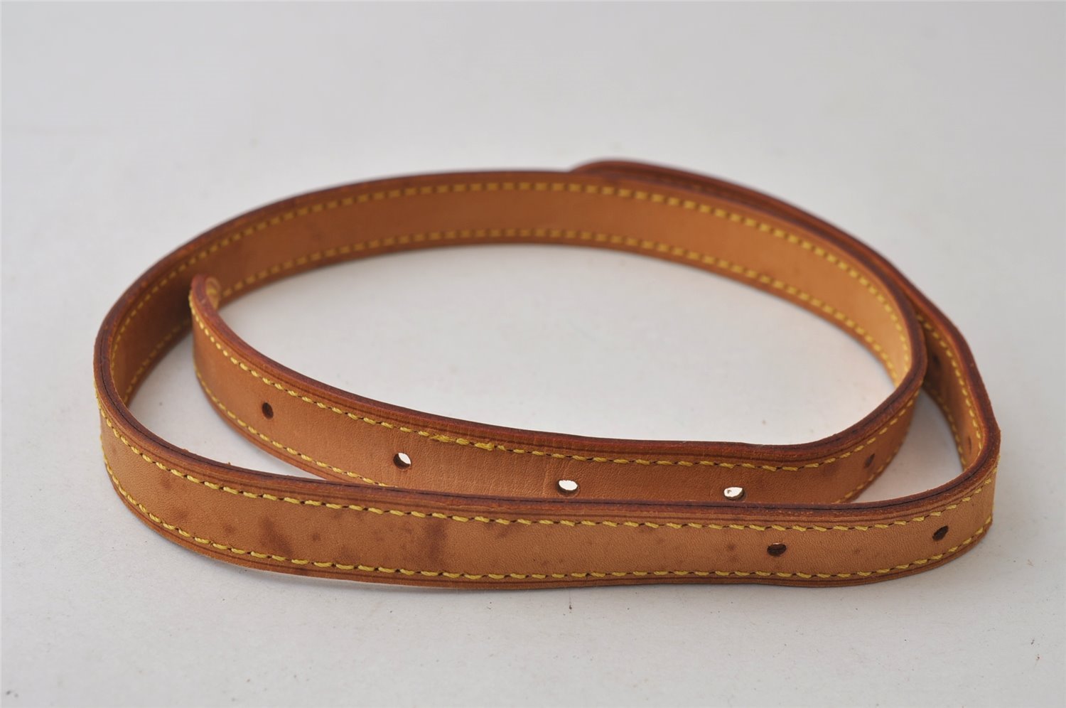 Authentic Louis Vuitton Leather Shoulder Strap For Bucket GM 31.9