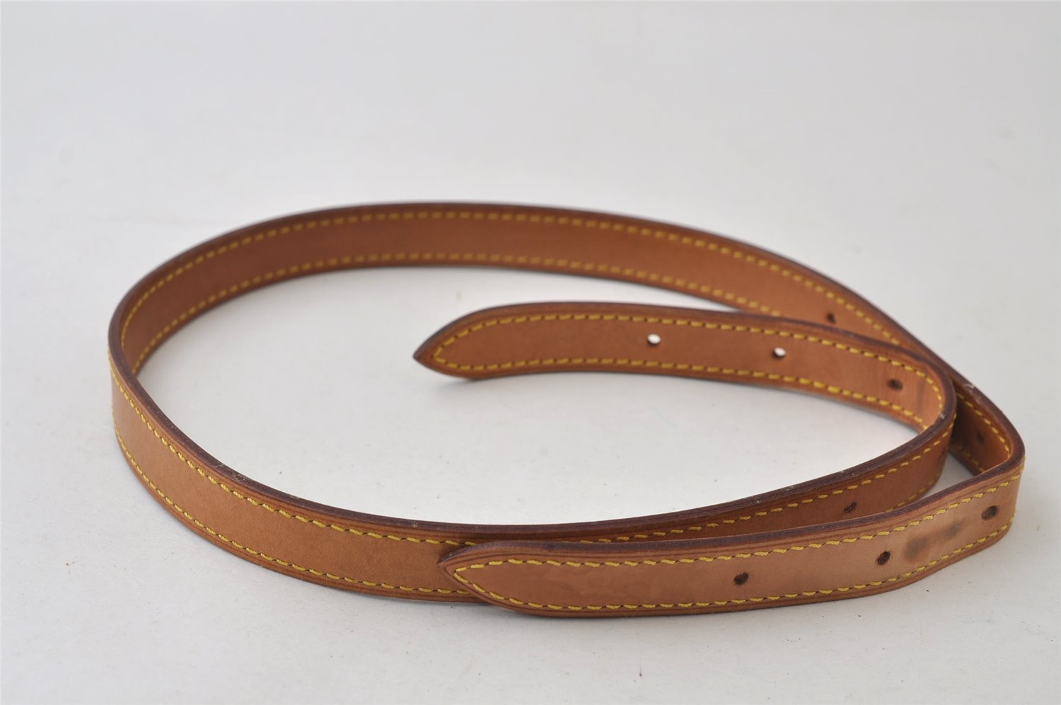 Authentic Louis Vuitton Leather Shoulder Strap For Bucket GM 31.9