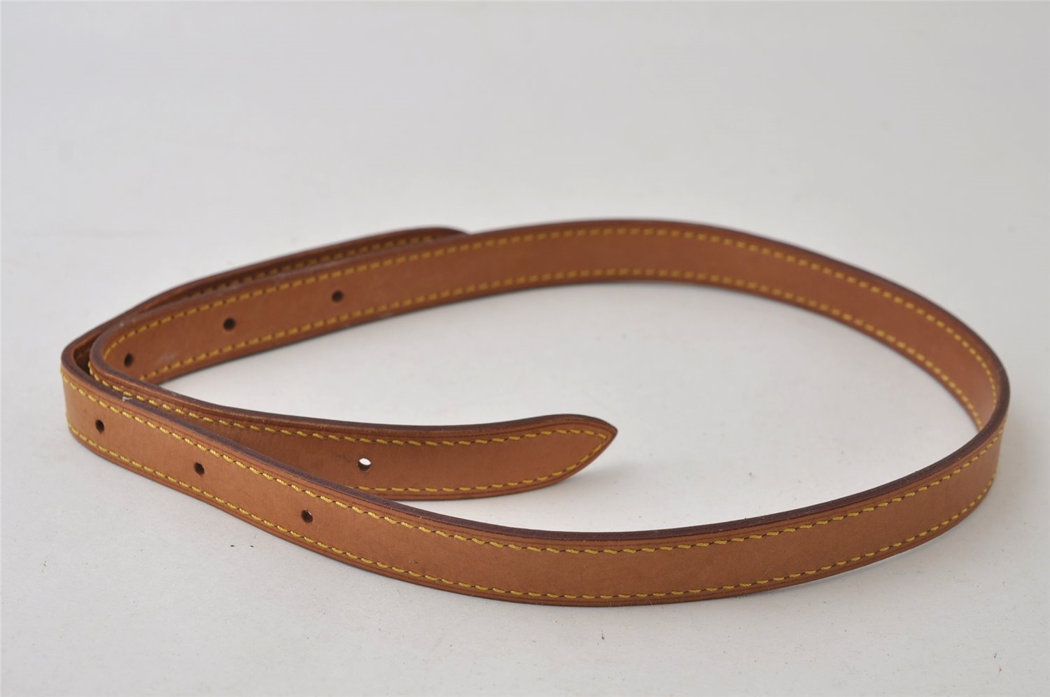 Authentic Louis Vuitton Leather Shoulder Strap For Bucket GM 31.9