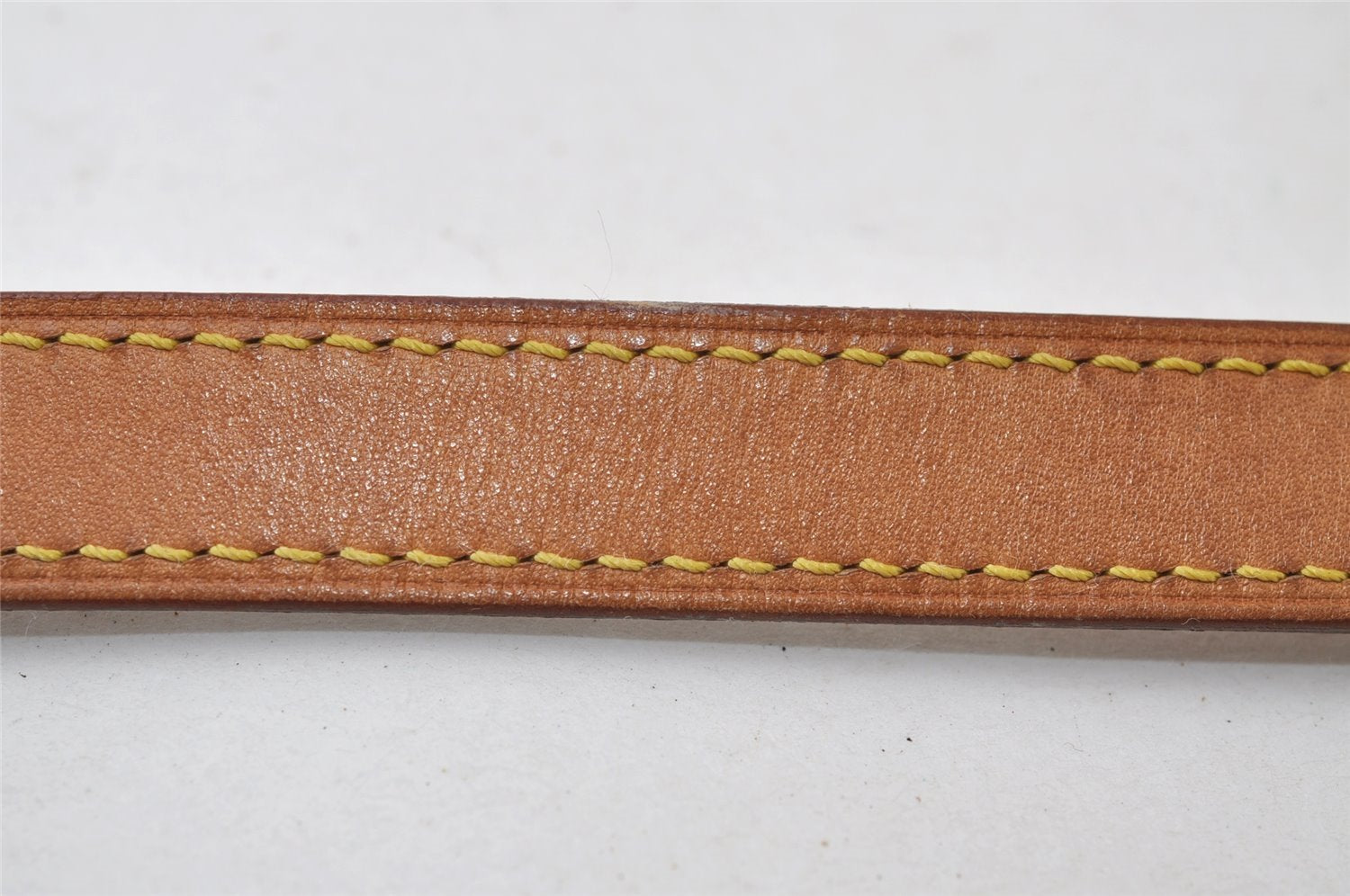 Authentic Louis Vuitton Leather Shoulder Strap For Bucket GM 31.9