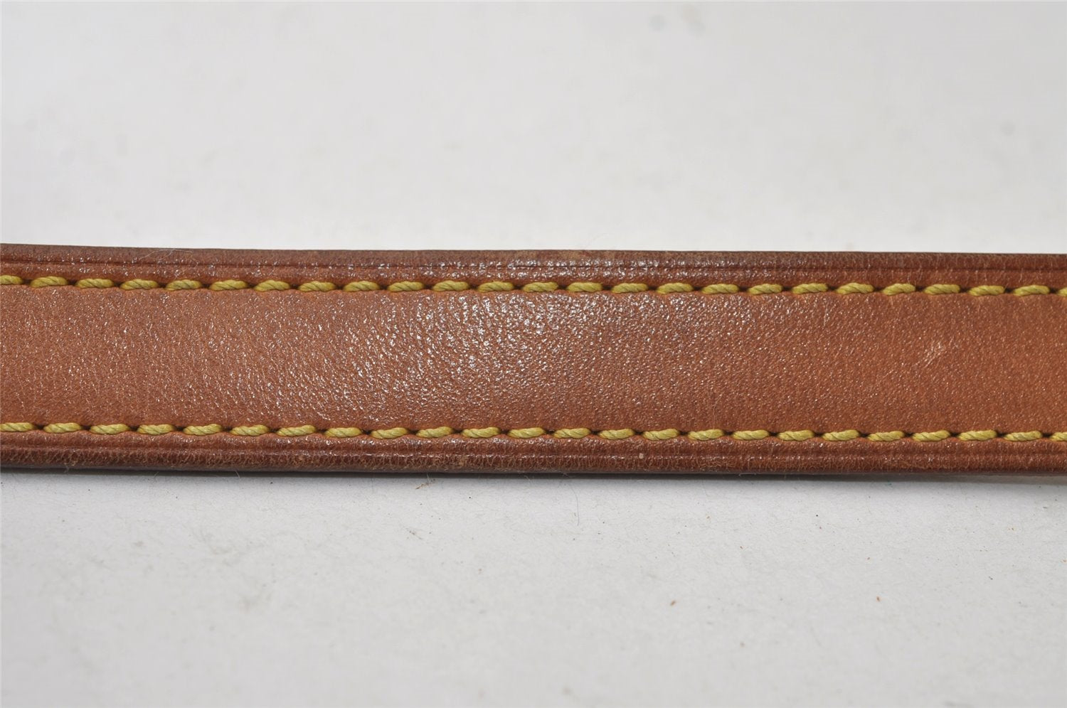 Authentic Louis Vuitton Leather Shoulder Strap For Bucket GM 31.9