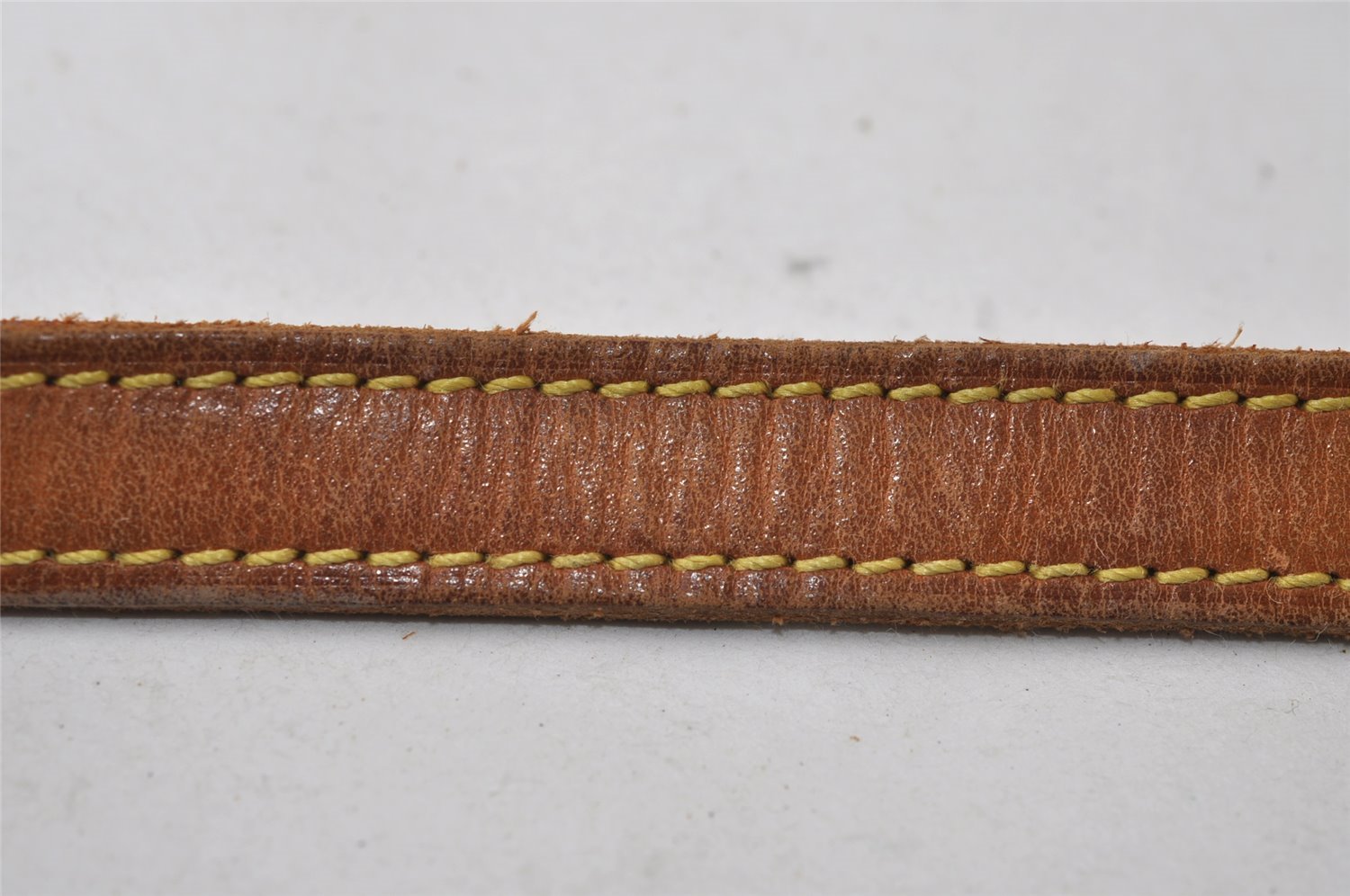 Authentic Louis Vuitton Leather Shoulder Strap For Bucket PM 27.6