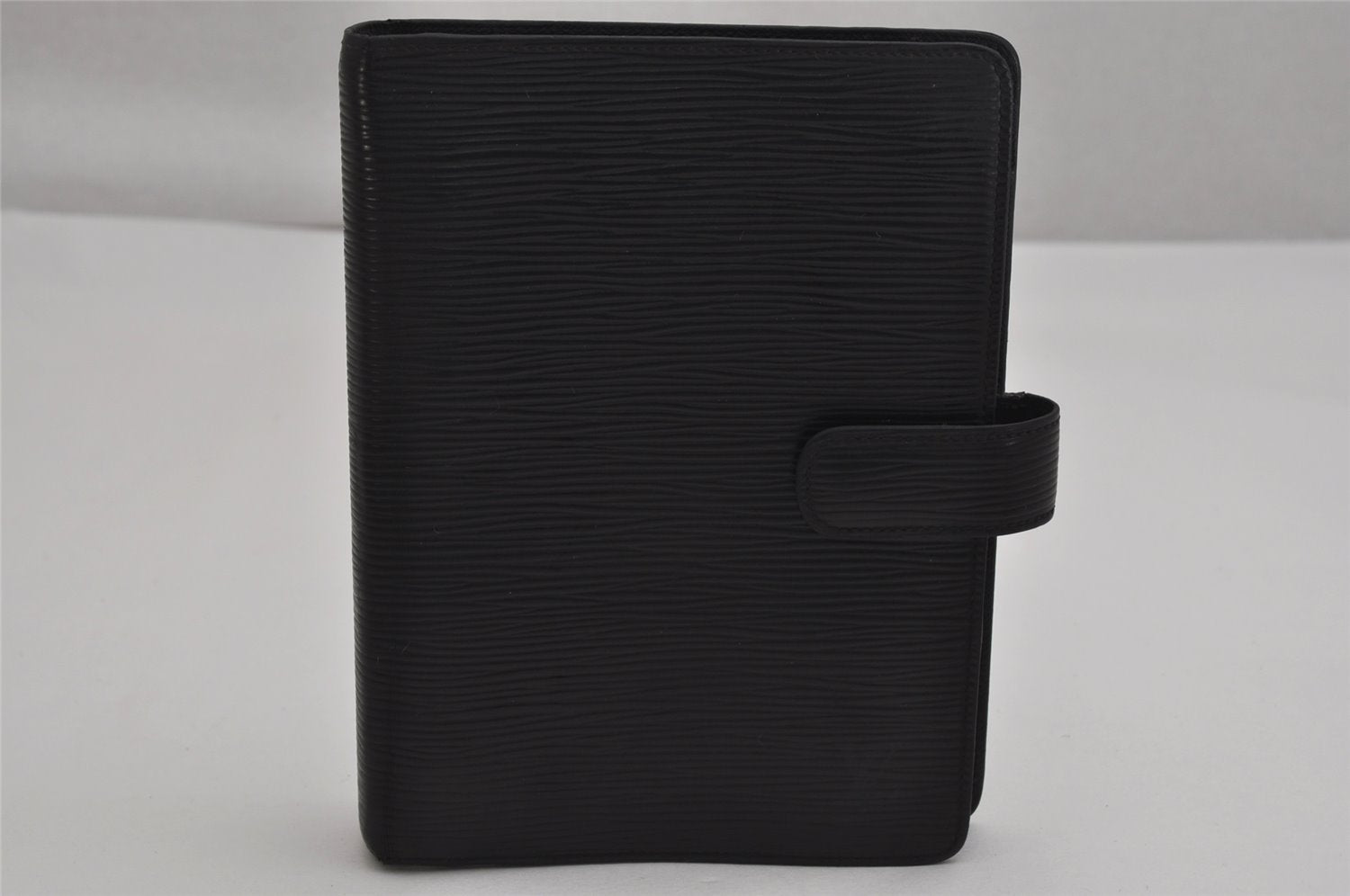 Authentic Louis Vuitton Epi Agenda MM Notebook Cover Black R20202 LV 0394K
