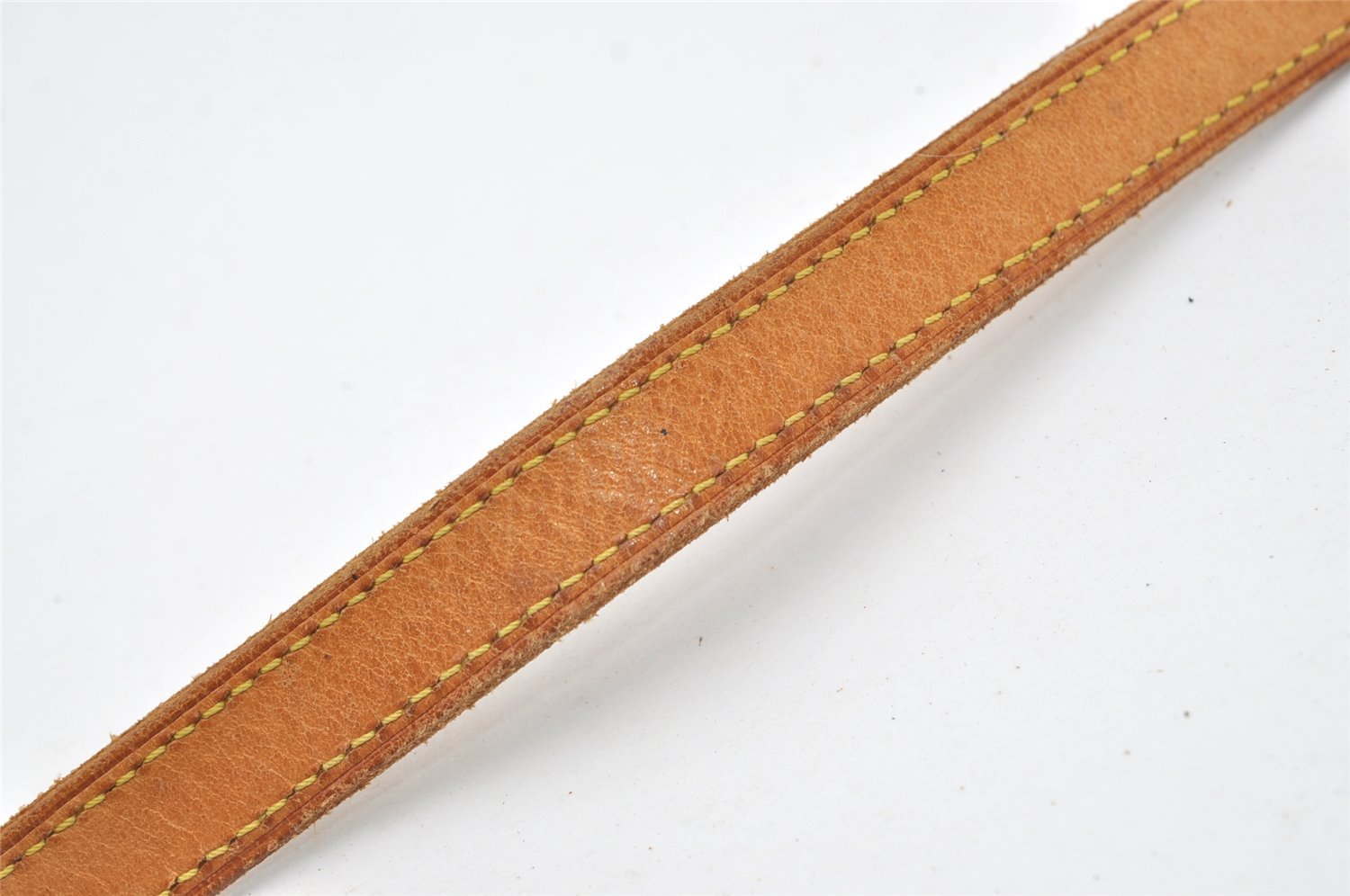 Authentic Louis Vuitton Leather Shoulder Strap For Bucket GM 31.9