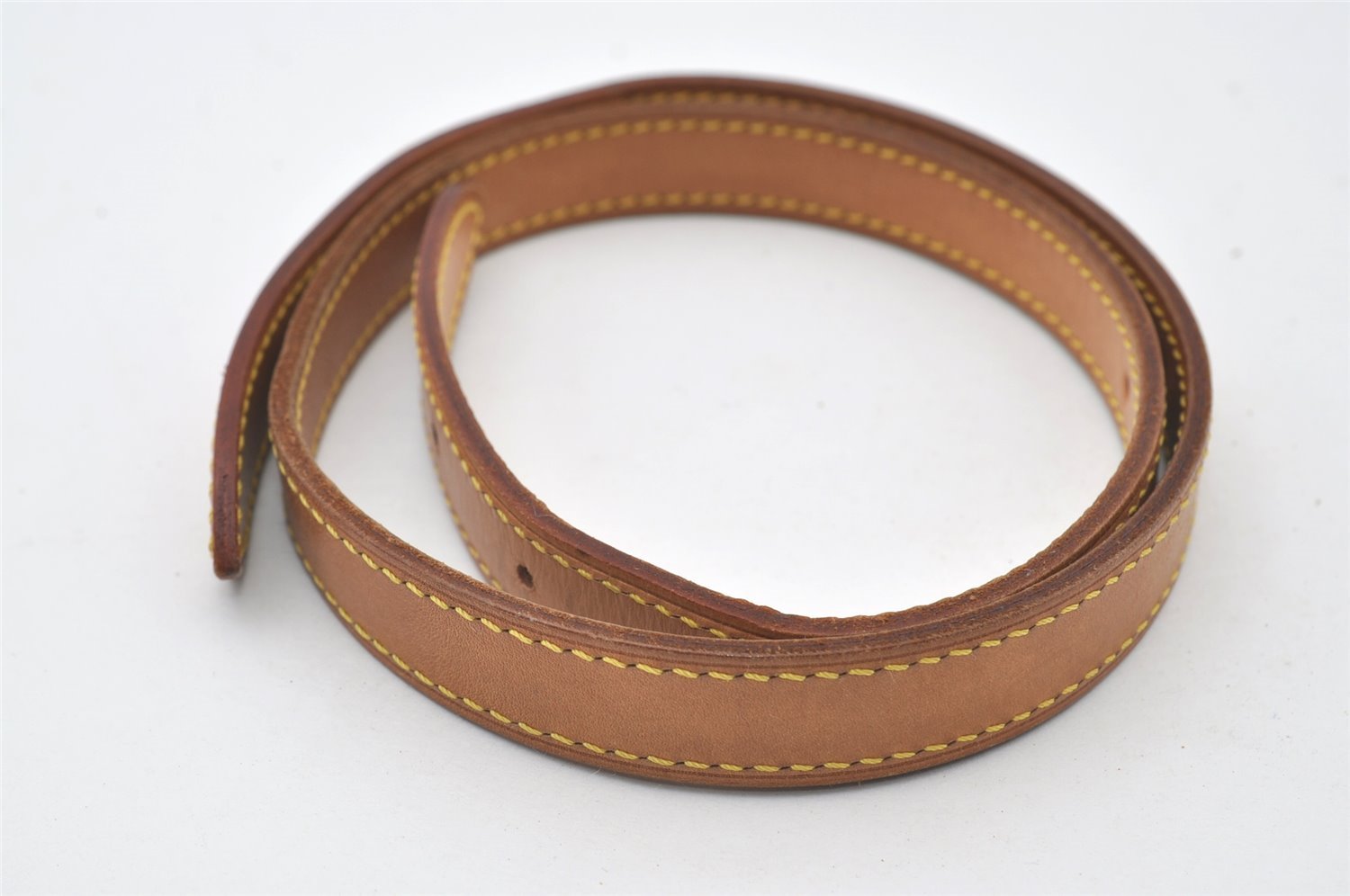 Authentic Louis Vuitton Leather Shoulder Strap For Bucket GM 31.9