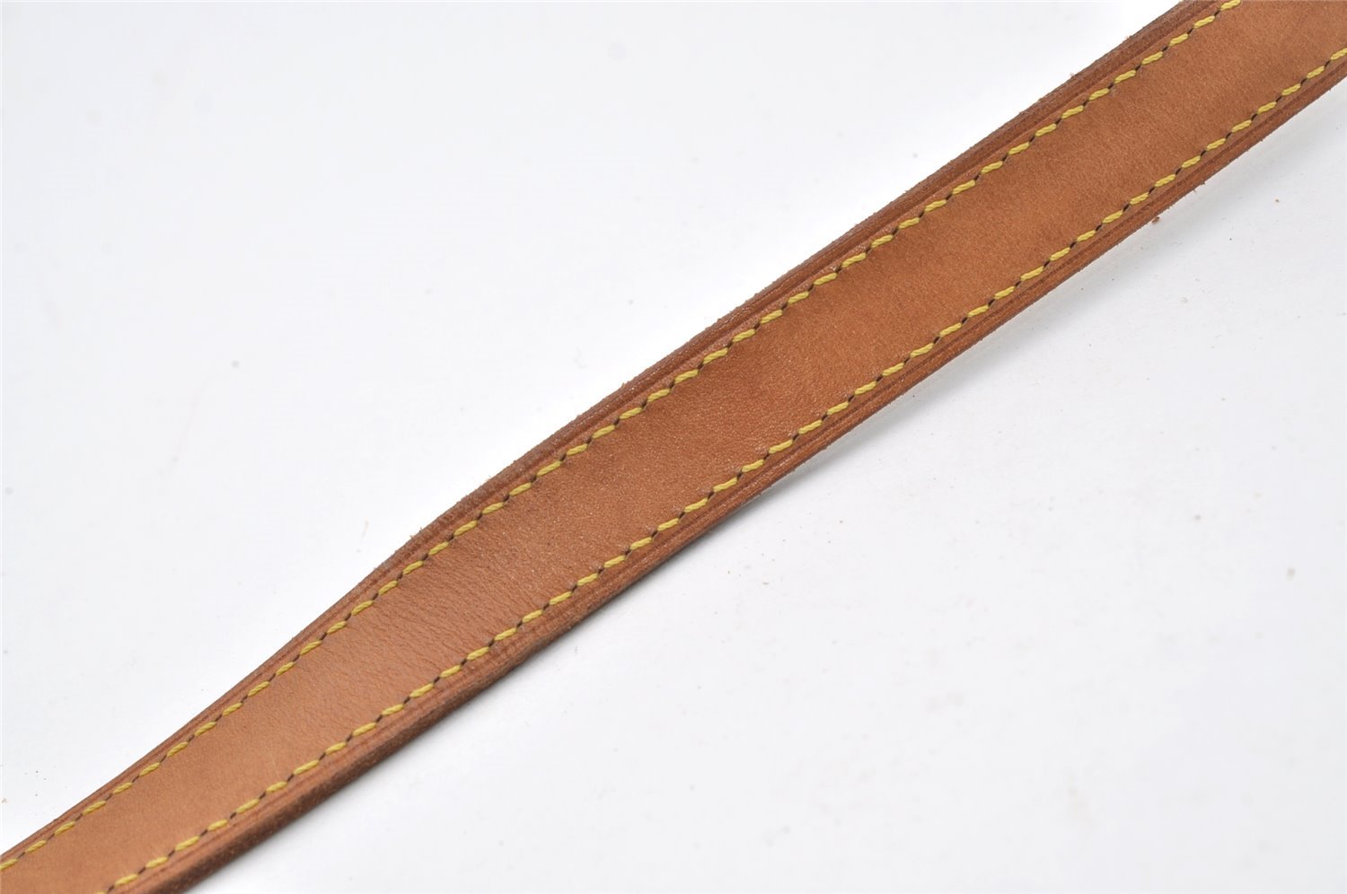 Authentic Louis Vuitton Leather Shoulder Strap For Bucket GM 31.9