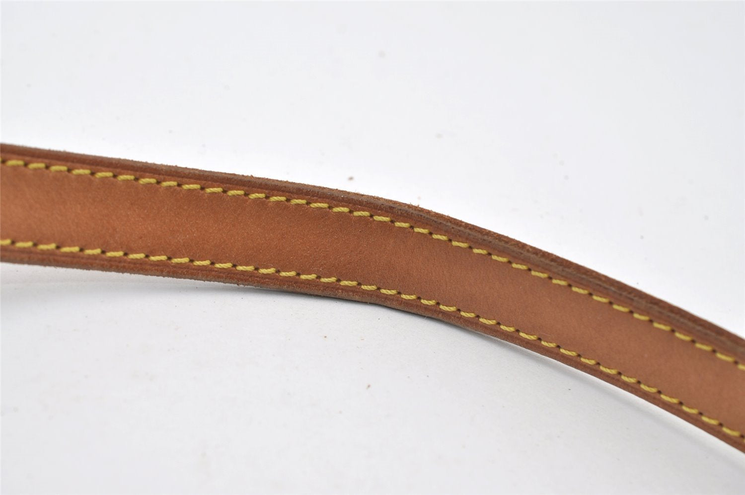 Authentic Louis Vuitton Leather Shoulder Strap For Bucket GM 31.9