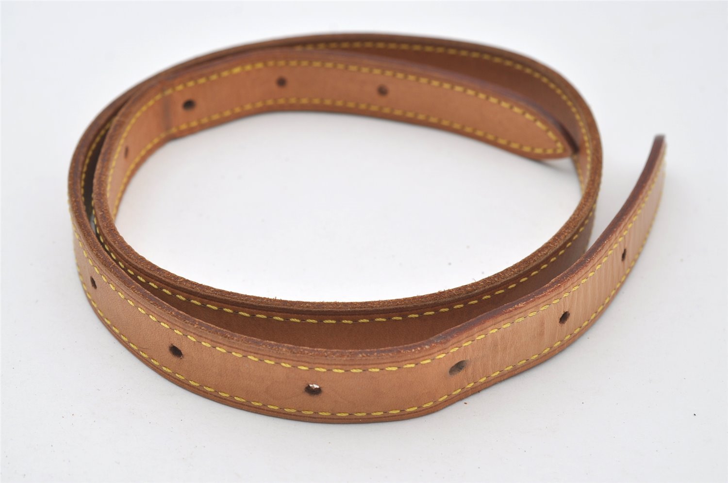 Authentic Louis Vuitton Leather Shoulder Strap For Bucket GM 31.9