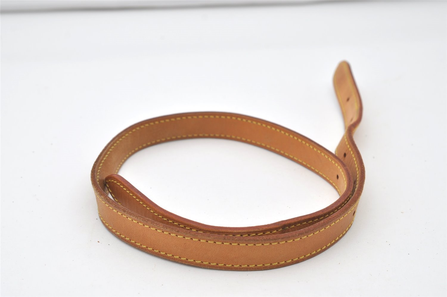 Authentic Louis Vuitton Leather Shoulder Strap For Bucket GM 31.9