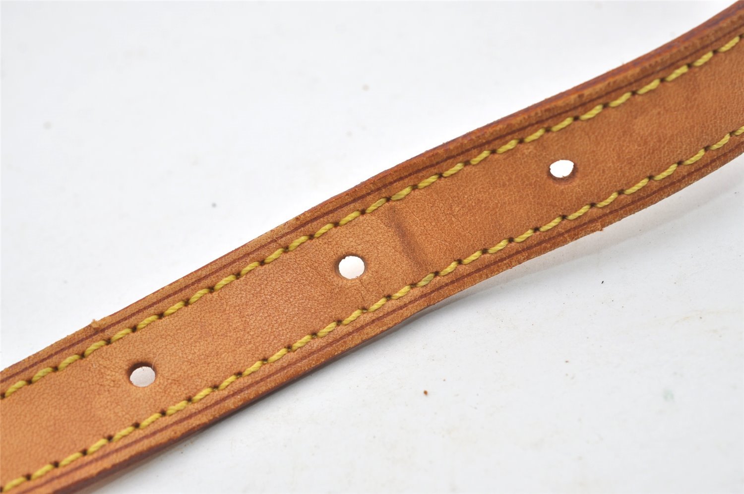 Authentic Louis Vuitton Leather Shoulder Strap For Bucket GM 31.9