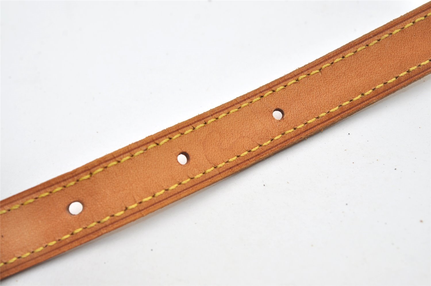 Authentic Louis Vuitton Leather Shoulder Strap For Bucket GM 31.9