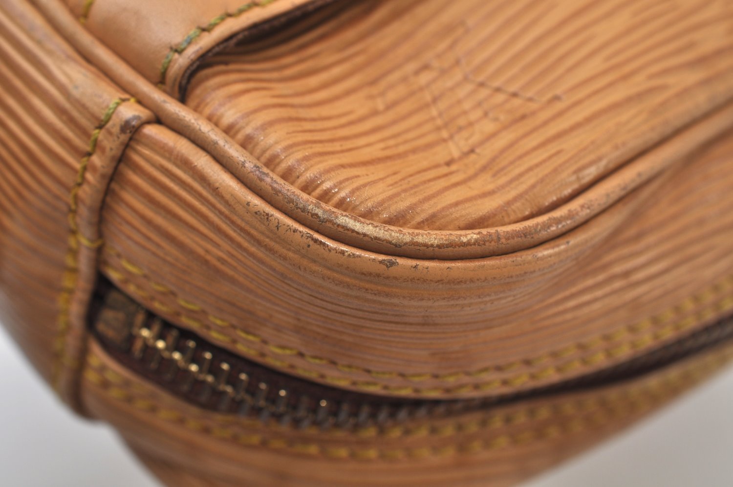 Authentic Louis Vuitton Epi Trocadero 24 Shoulder Cross Bag M52316 Beige 0399I