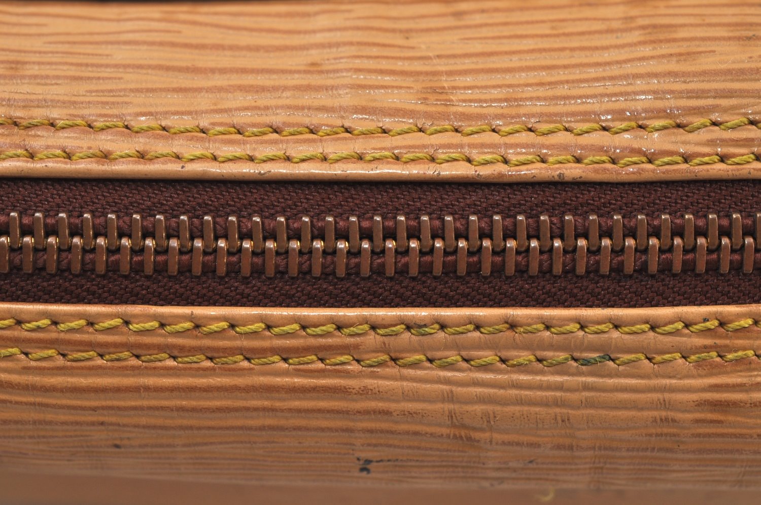 Authentic Louis Vuitton Epi Trocadero 24 Shoulder Cross Bag M52316 Beige 0399I