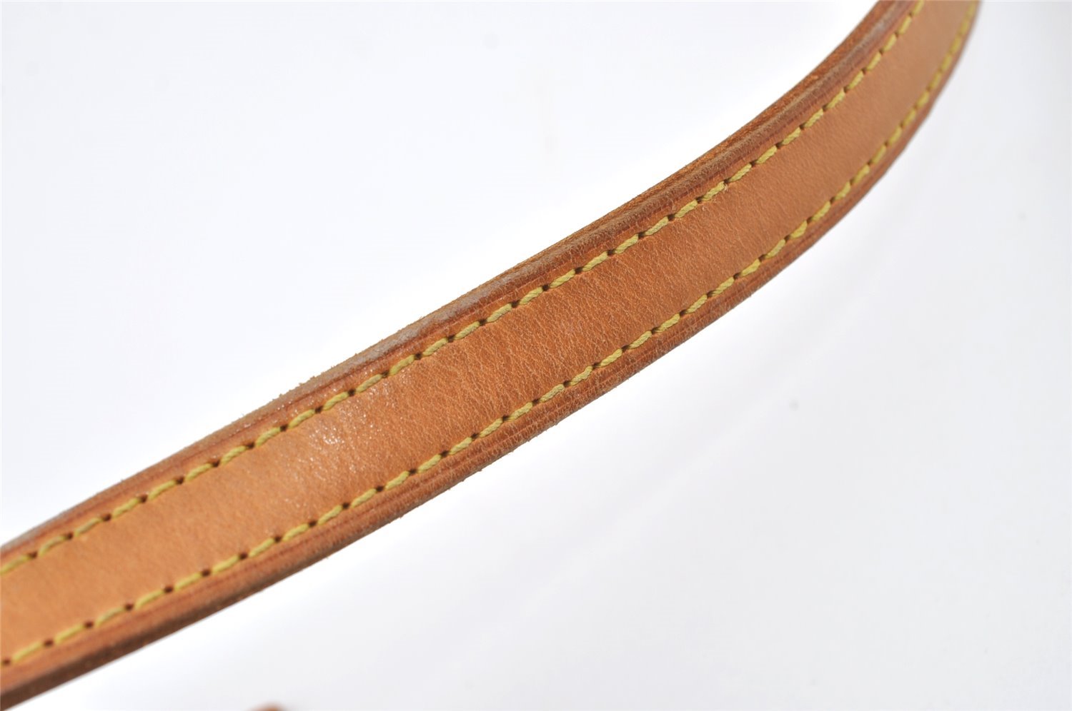 Authentic Louis Vuitton Leather Shoulder Strap For Bucket PM 27.6