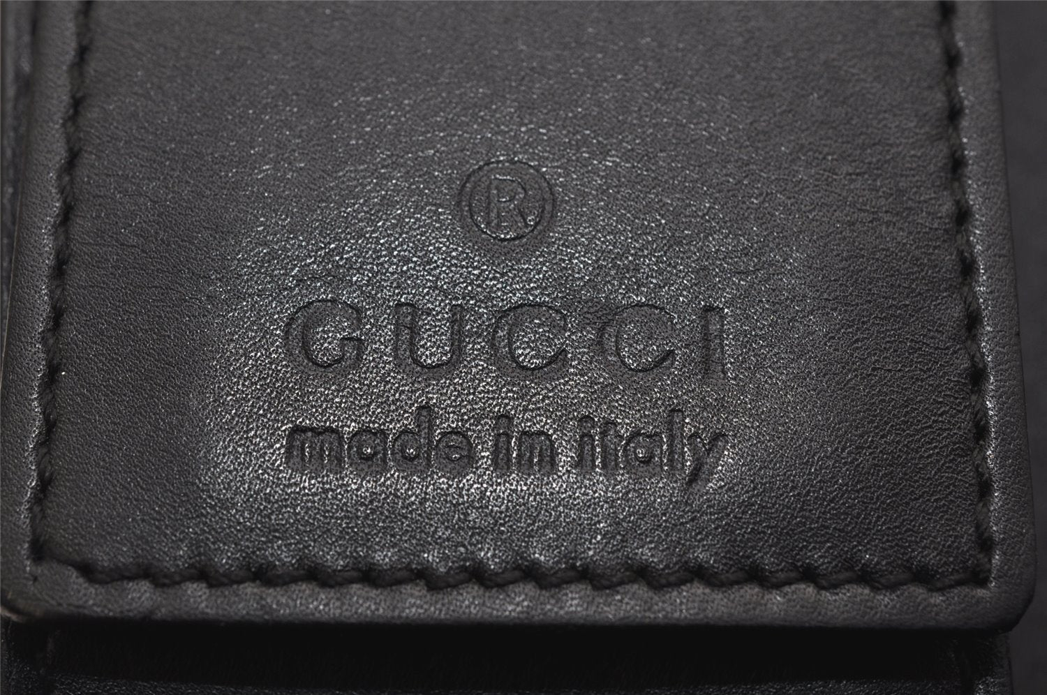 Authentic GUCCI Vintage Shoulder Cross Body Bag Purse Leather Black 0402K