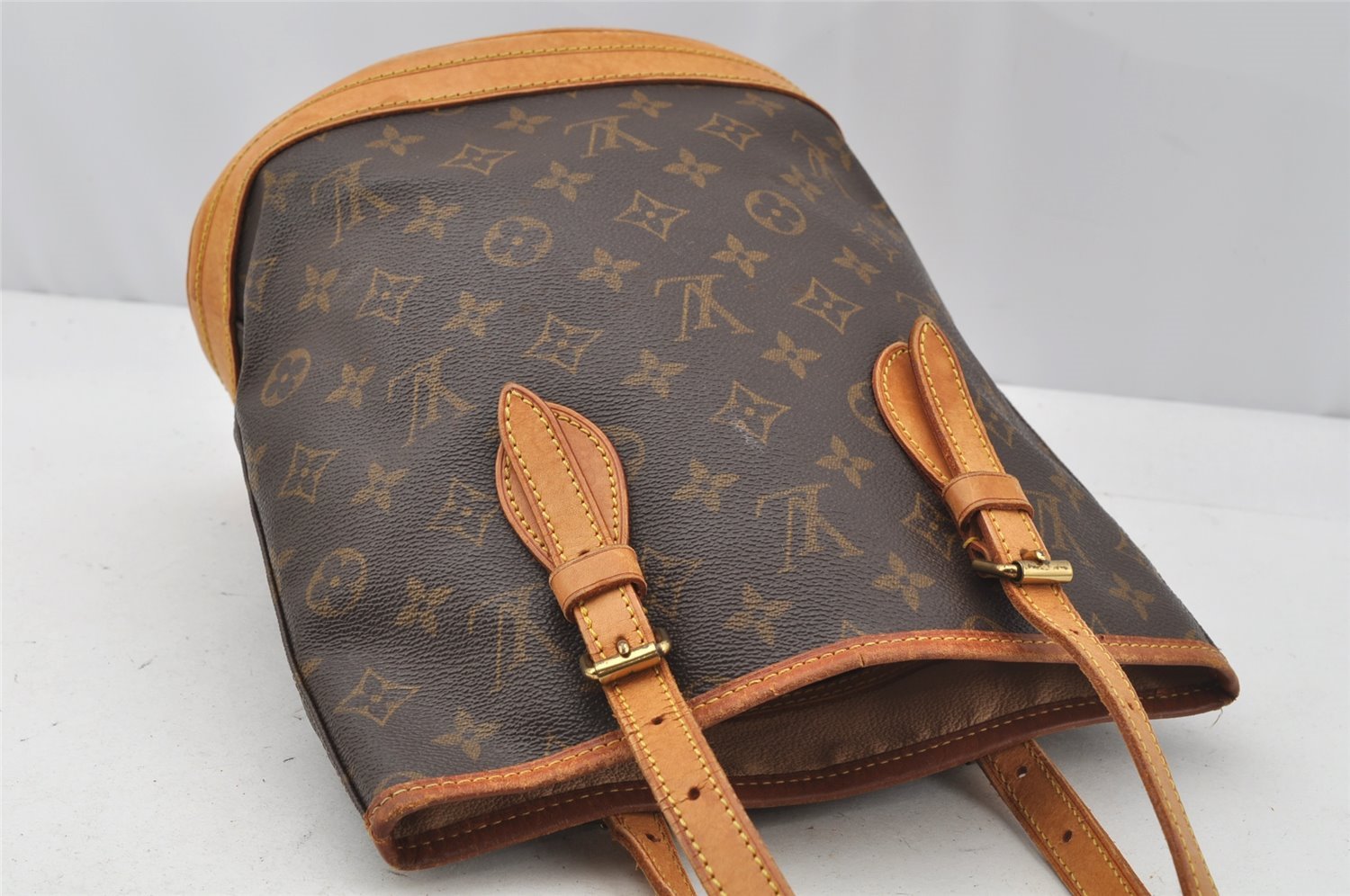 Authentic Louis Vuitton Monogram Bucket PM Shoulder Tote Bag M42238 LV 0405J