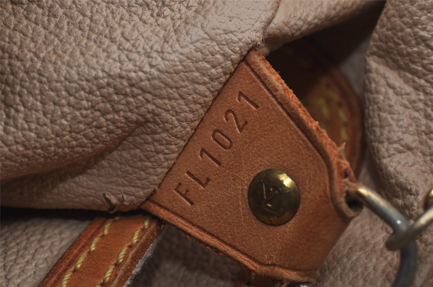 Authentic Louis Vuitton Monogram Bucket PM Shoulder Tote Bag M42238 LV 0405J