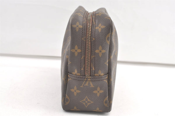 Auth Louis Vuitton Monogram Trousse Toilette 28 Clutch Hand Bag M47522 LV 0407K