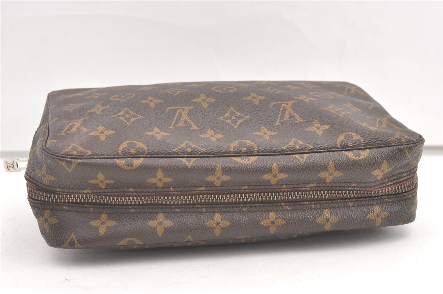 Auth Louis Vuitton Monogram Trousse Toilette 28 Clutch Hand Bag M47522 LV 0407K