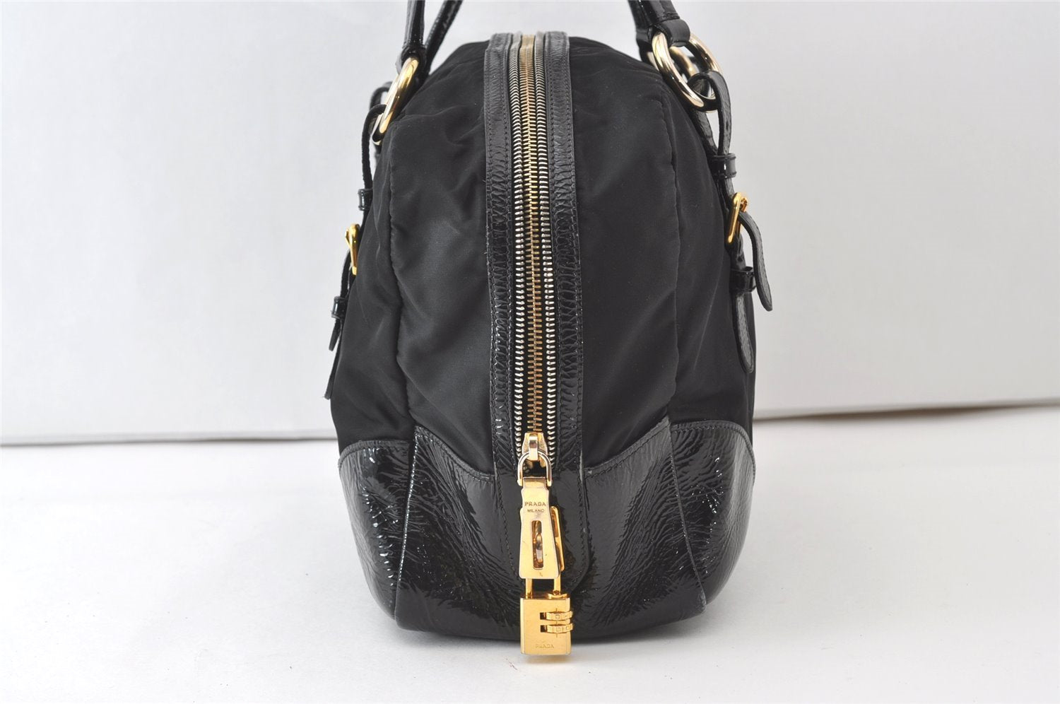 Authentic PRADA Vintage Nylon Tessuto Enamel Shoulder Bag Black 0408J