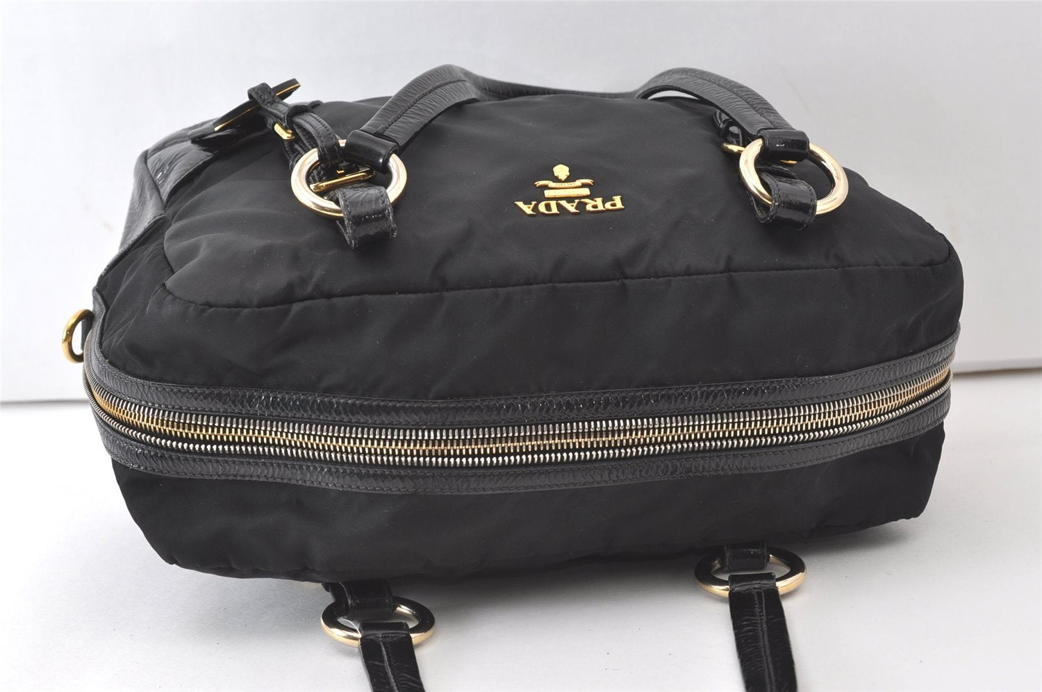 Authentic PRADA Vintage Nylon Tessuto Enamel Shoulder Bag Black 0408J