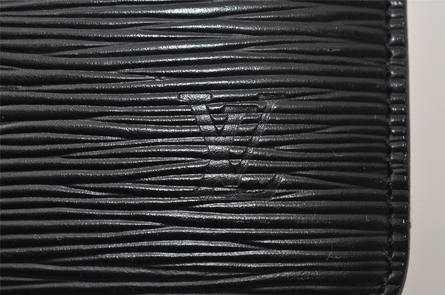 Authentic Louis Vuitton Epi Riviera Hand Bag Black M48182 LV Junk 0409J